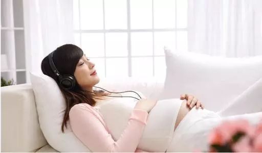 孕妇能听演唱会吗(孕妇能听演唱会吗视频)